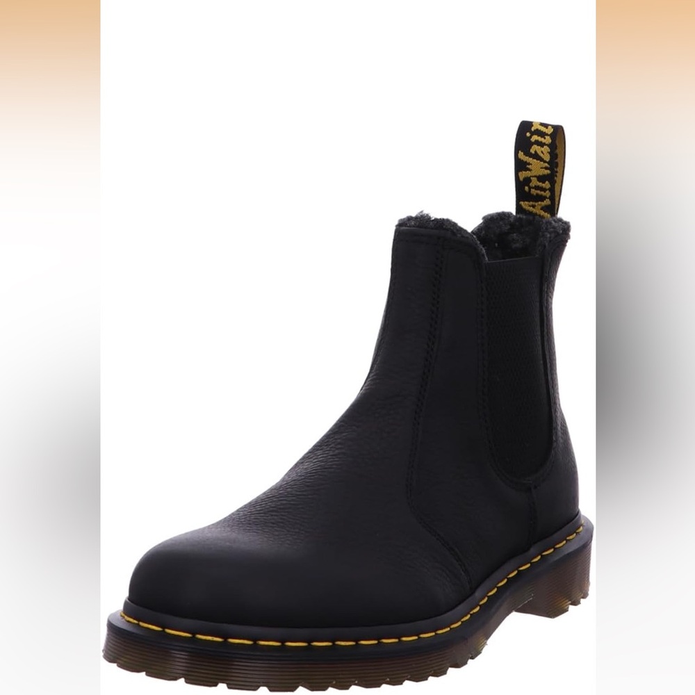 Dr. Martens 2976 Warmwair Grizzly Leather Chelsea Boots women's 5